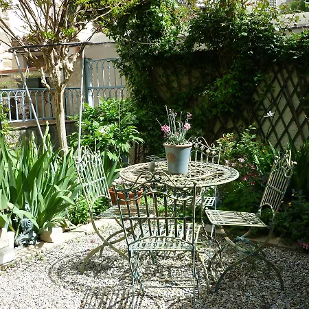 Bed & Breakfast La Mirandole 3*